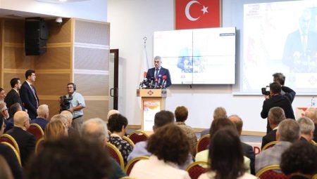 Sağlık Bakanı Kemal Memişoğlu’ndan Yanık Merkezi Açıklaması